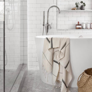 Egyptian cotton bath towel in use