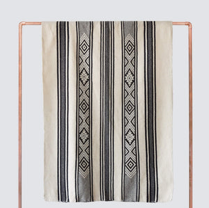 Temuco Accent Rug - Black