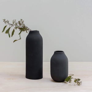 Black Engobe Vase Set